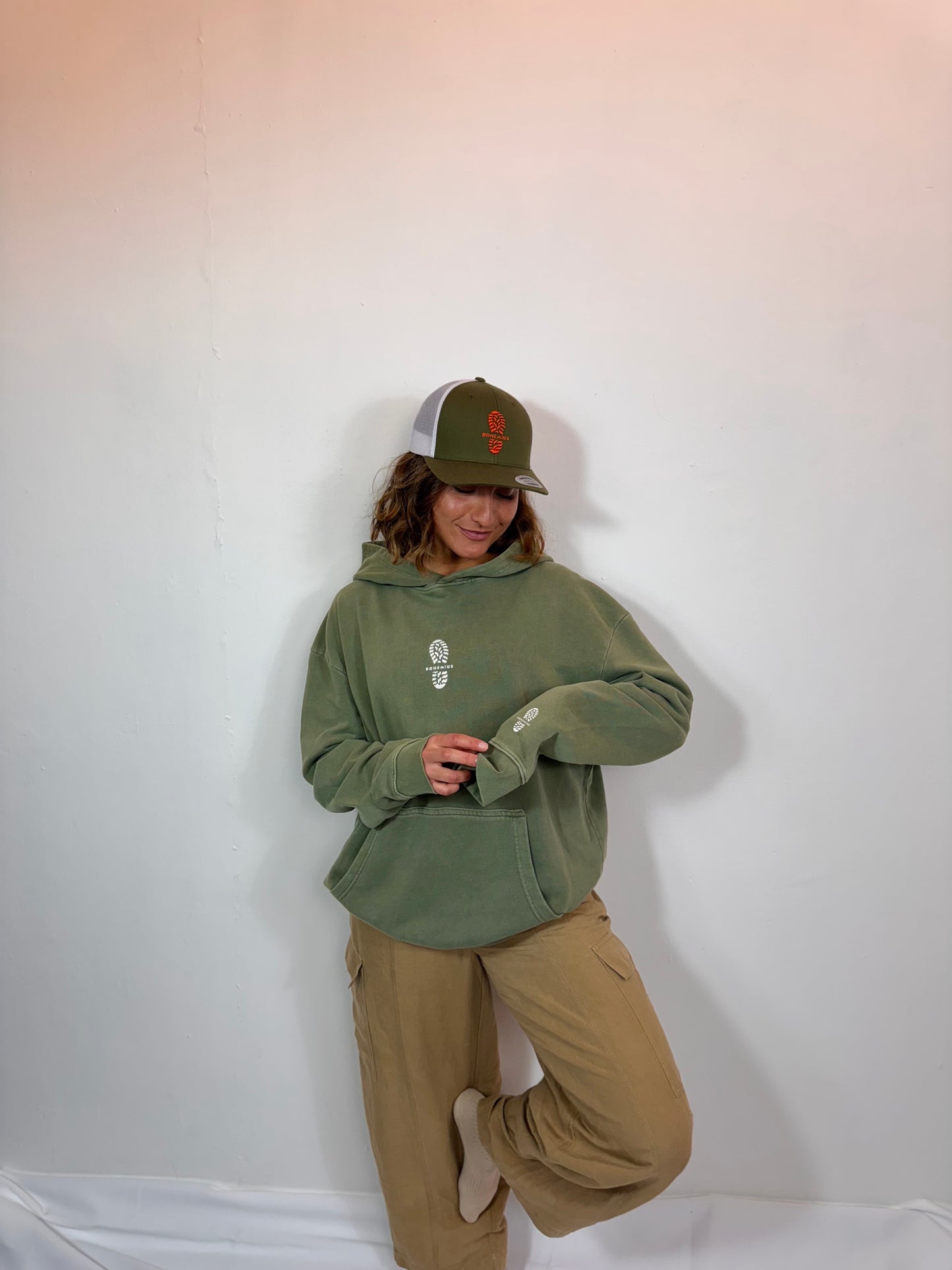GORRA VERDE/BLANCA BORDADO 3D NARANJA