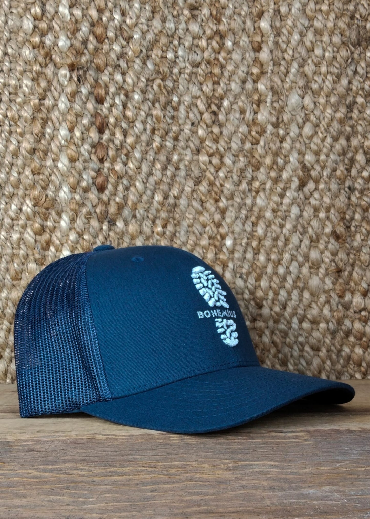 GORRA AZUL MARINO BORDADO 3D BLANCO
