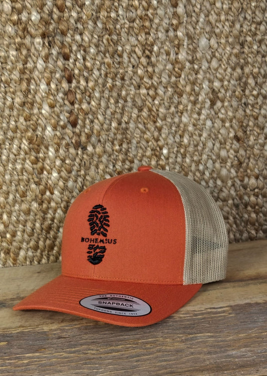 GORRA NARANJA/ARENA BORDADO 3D NEGRO