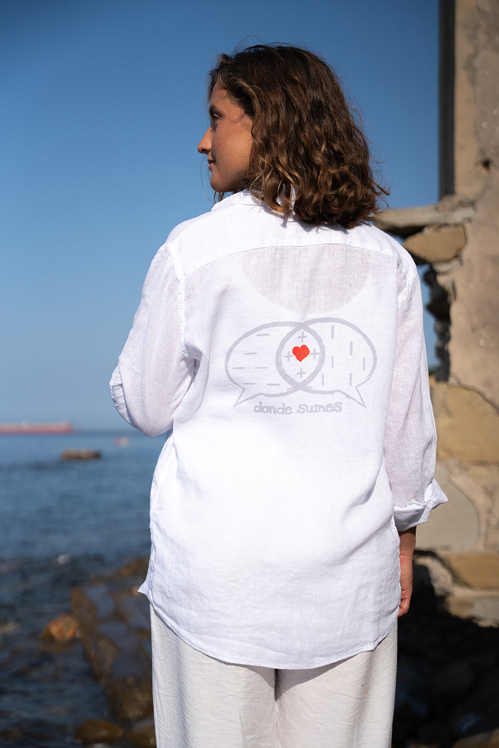 CAMISA LINO  BLANCA "DONDE SUMES" BOHEMIUS