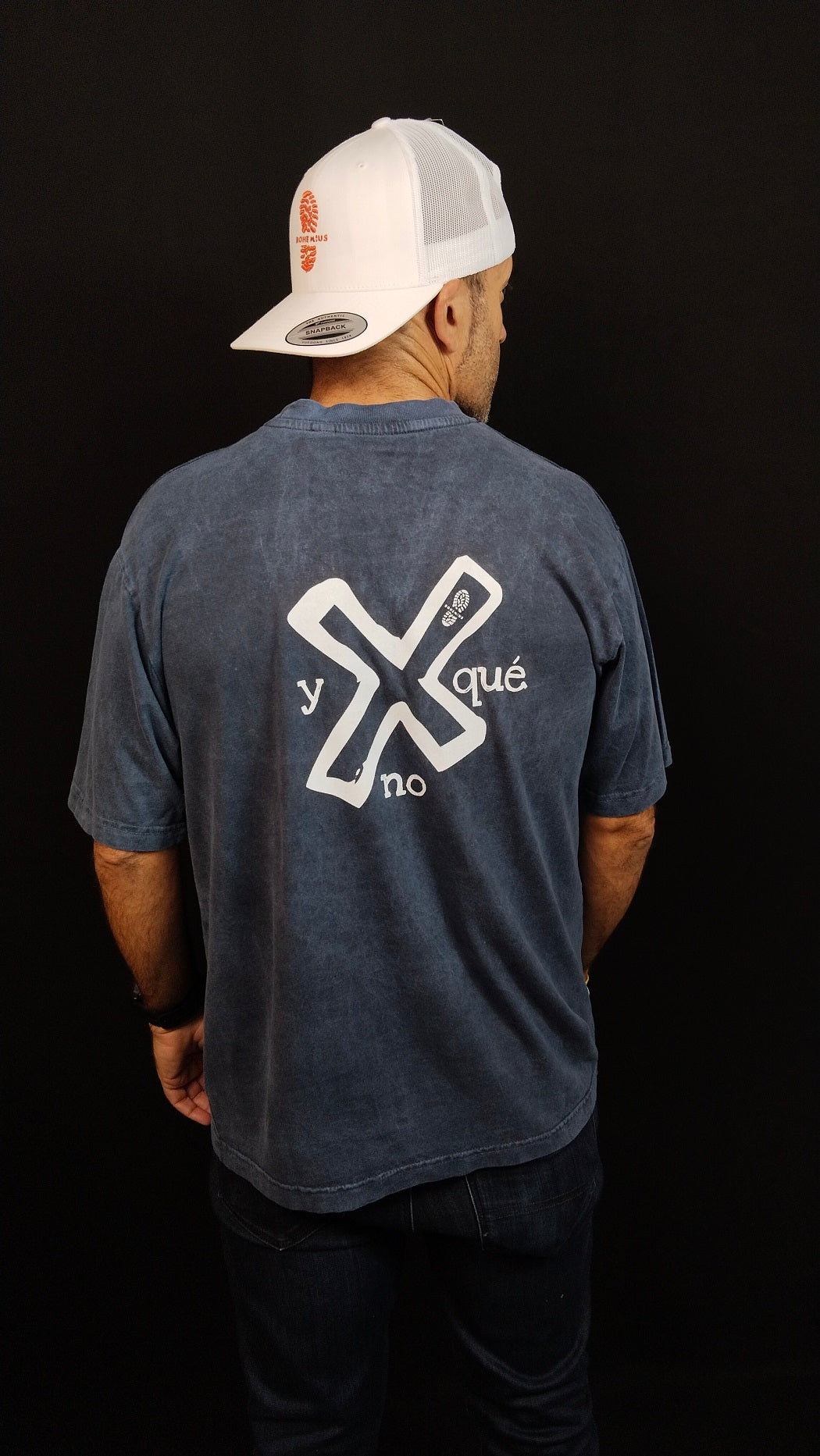 CAMISETA CORTA NEGRA BOHEMIUS Y X QUE NO