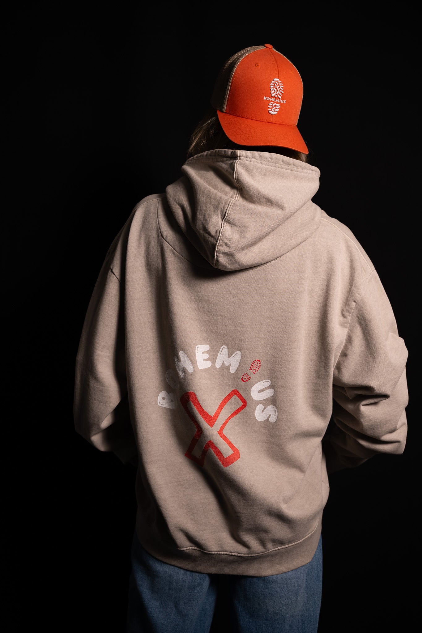 SUDADERA CON CAPUCHA BOHEMIUS GLOBO