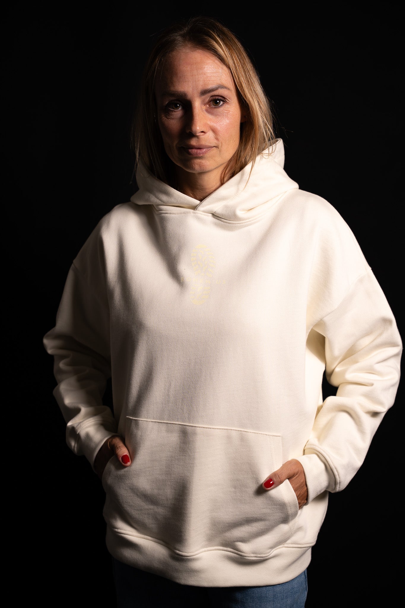 SUDADERA CREMA CON CAPUCHA  PREMIUM