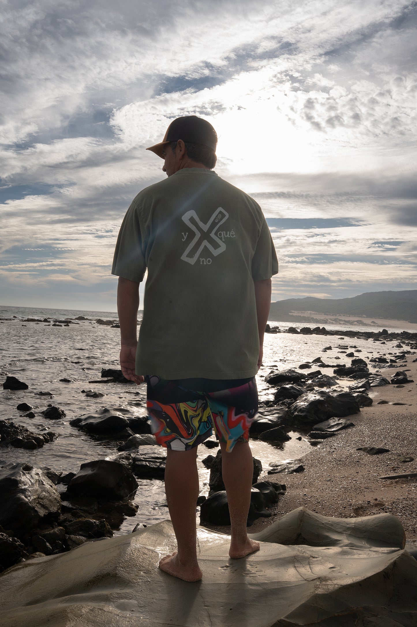 CAMISETA OVERSIZE VERDE Y  X QUE NO