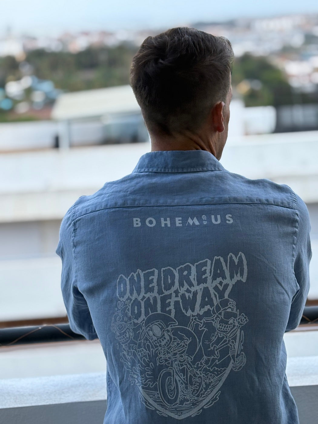 CAMISA IRONMAN CELESTE