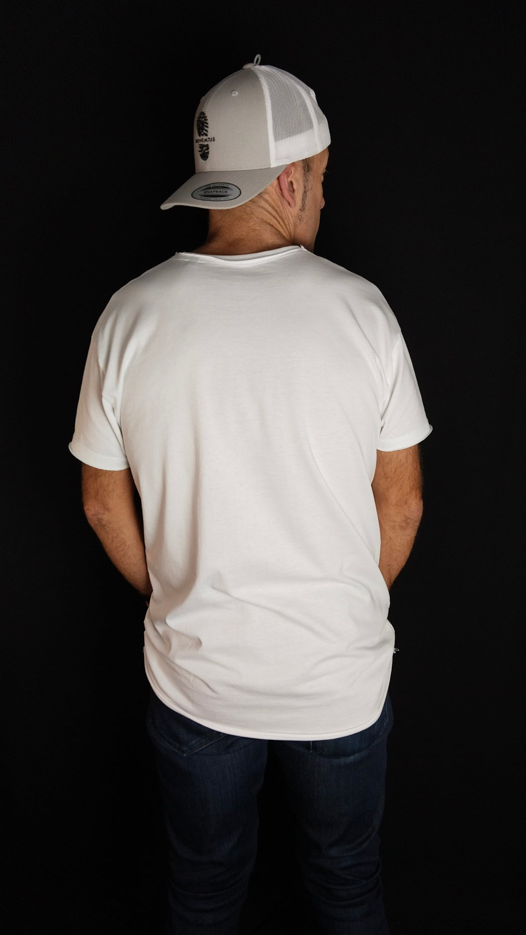 CAMISETA BOHEMIUS RAYAS  BLANCO/NEGRO