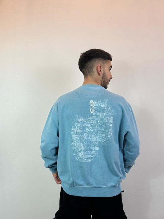 SUDADERA CELESTE MURALLA