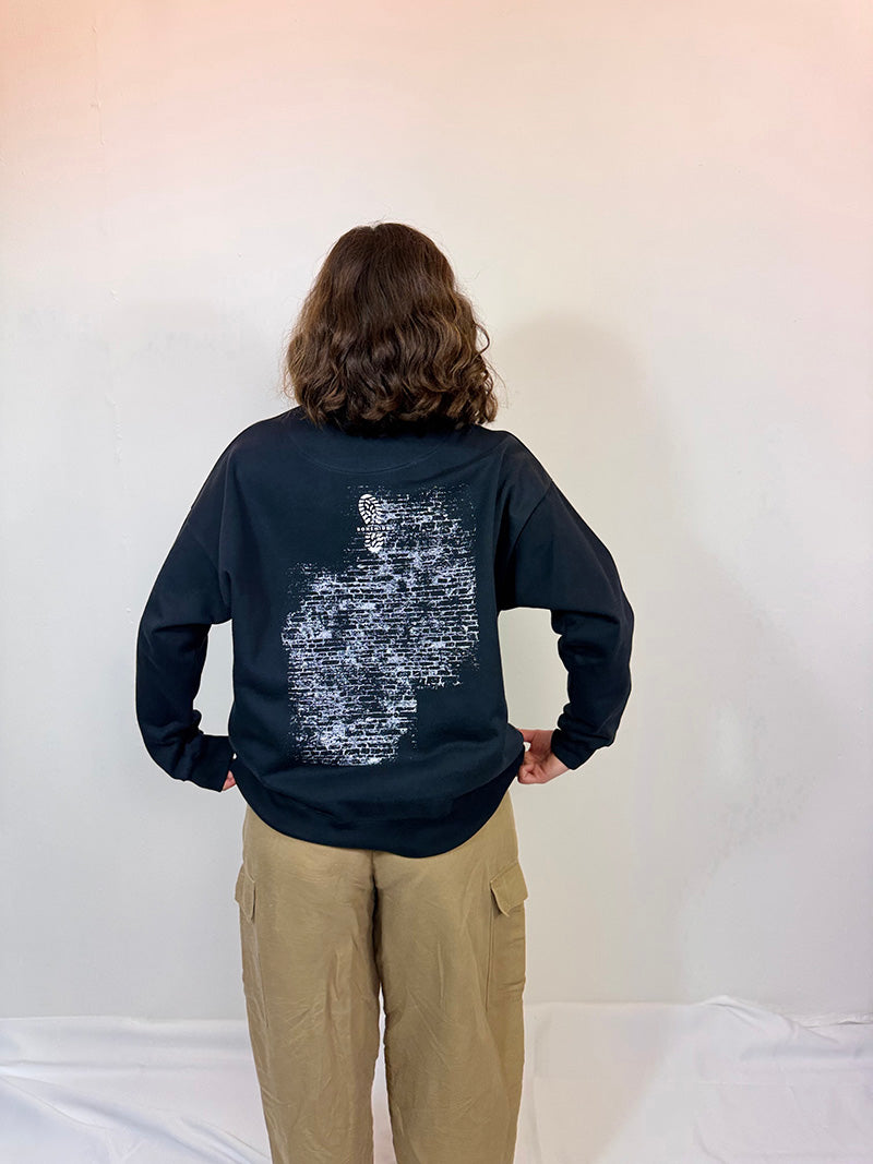 SUDADERA  BOHEMIUS HUELLA EN MURO