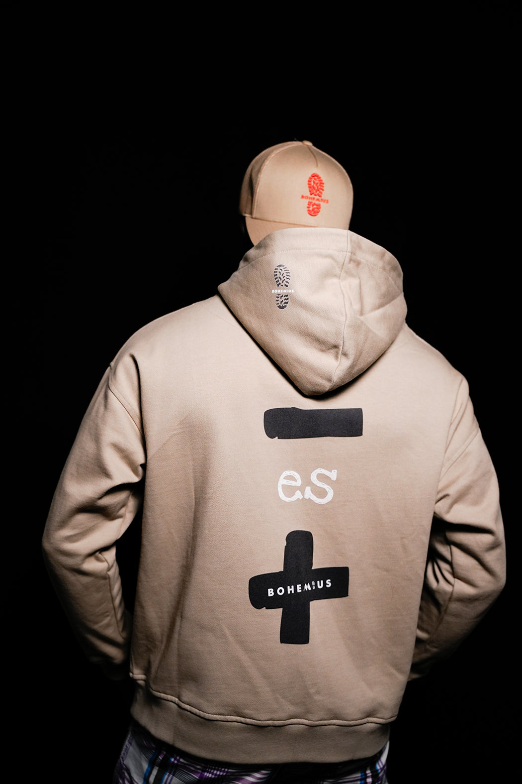 SUDADERA CON CREMALLERA - ES +